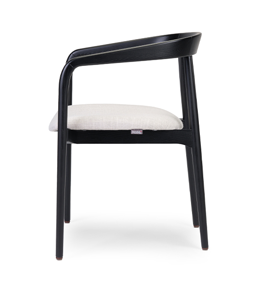 Nur Armchair